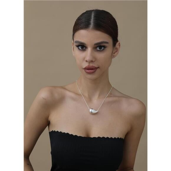 14K Gold Plated Teardrop Necklace - Dainty Water Drop Pendant, Hypoallergenic - Picture 4 of 6